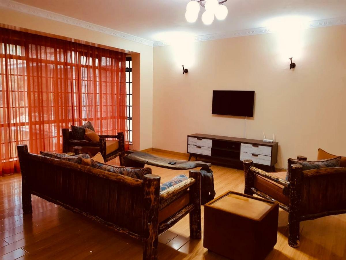 Mani'S Home Away From Home Nairobi Eksteriør billede