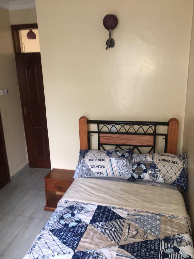 Mani'S Home Away From Home Nairobi Eksteriør billede